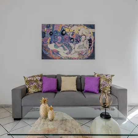 شقة Mama - Metro C Mirti *