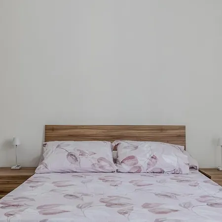 Mama - Metro C Mirti شقة روما