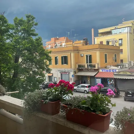 شقة Mama - Metro C Mirti